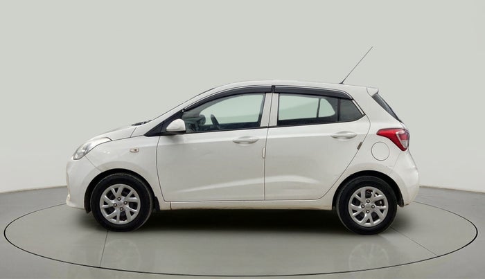 2018 Hyundai Grand i10 MAGNA AT 1.2 KAPPA VTVT, Petrol, Automatic, 44,018 km, Left Side