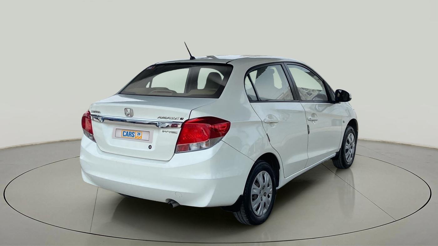 2015 Honda Amaze 1.2L I-VTEC S, Petrol, Manual, 1,22,986 km, Right Back Diagonal