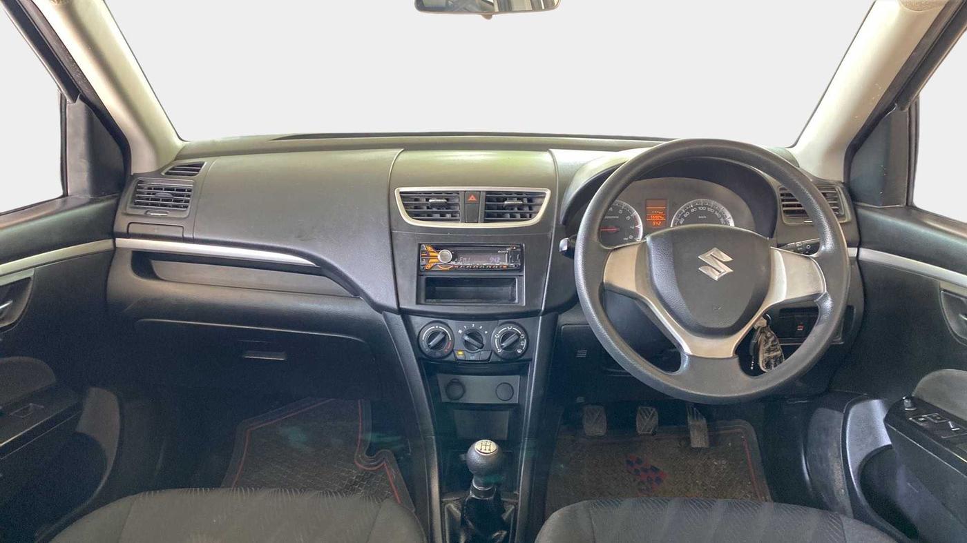 2014 Maruti Swift VXI, Petrol, Manual, 55,901 km, Dashboard