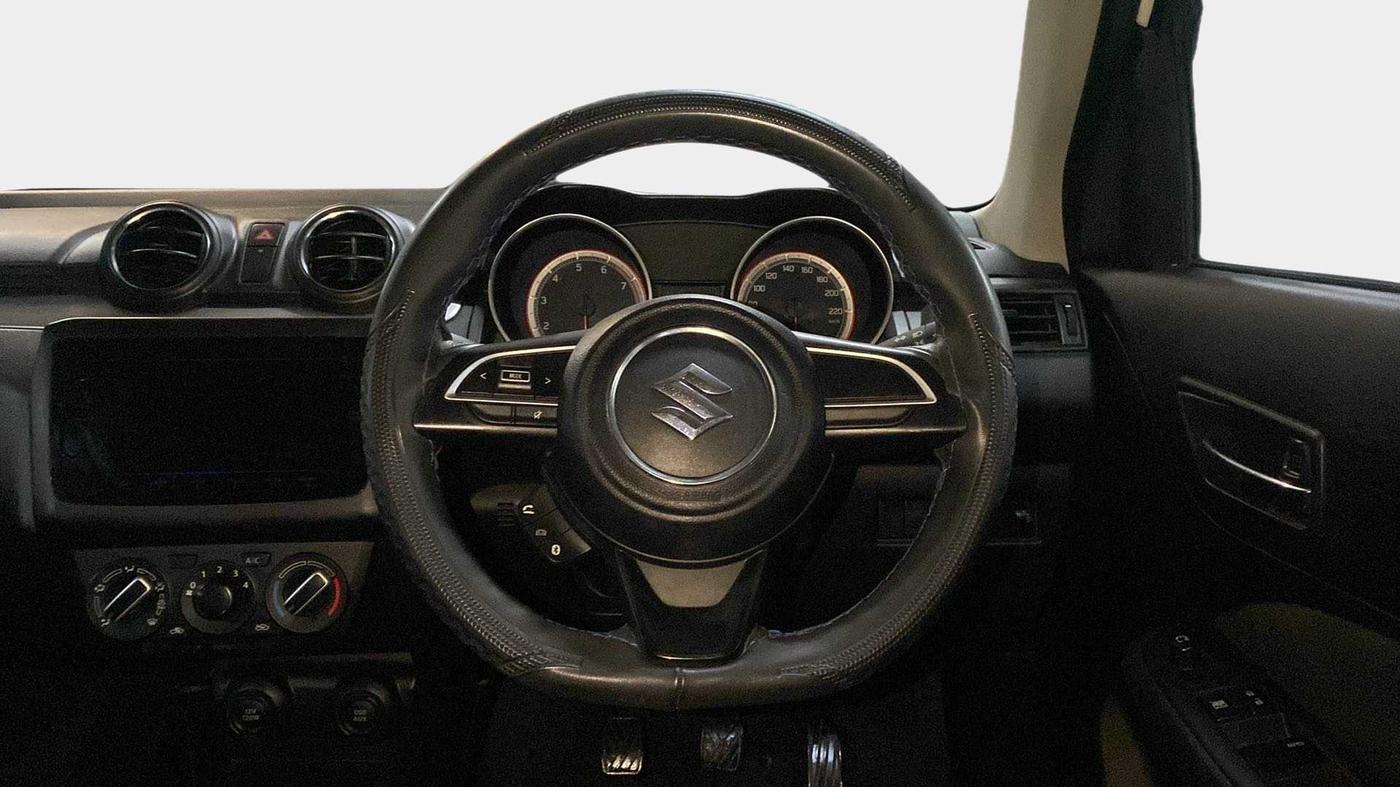 2022 Maruti Swift VXI, Petrol, Manual, 22,203 km, Steering Wheel Close Up