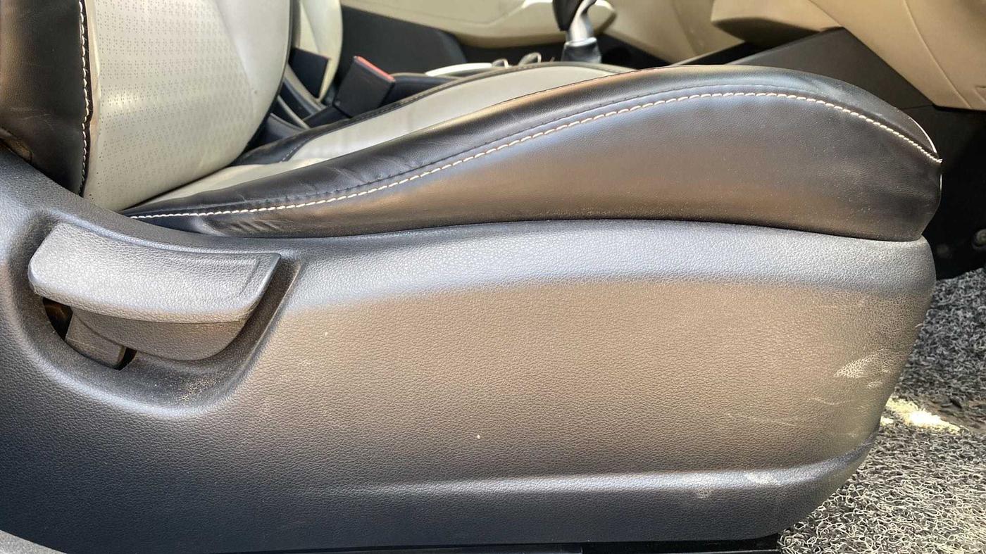 2021 Hyundai Verna S PLUS 1.5 VTVT, Petrol, Manual, 44,101 km, Driver Side Adjustment Panel