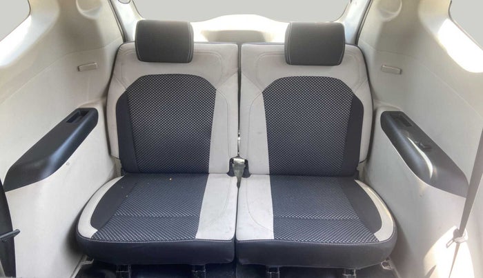 2022 Renault TRIBER RXZ, Petrol, Manual, 14,116 km, Third Seat Row ( optional )