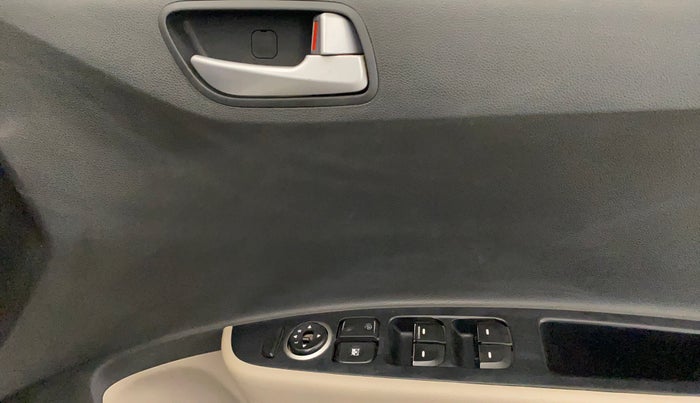 2018 Hyundai Grand i10 SPORTZ 1.2 KAPPA VTVT, Petrol, Manual, 61,254 km, Driver Side Door Panels Control