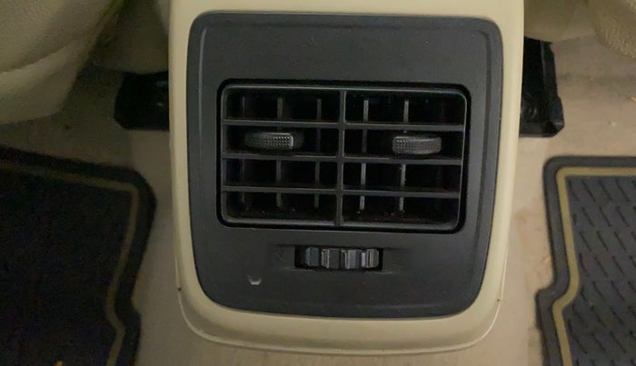 2022 Maruti Dzire VXI, Petrol, Manual, 23,967 km, Rear AC Vents