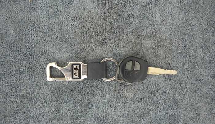 2022 Maruti Dzire VXI, Petrol, Manual, 23,967 km, Key Close Up