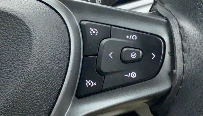 2023 Tata ALTROZ XZ + SUNROOF, Petrol, Manual, 6,884 km, Adaptive Cruise Control