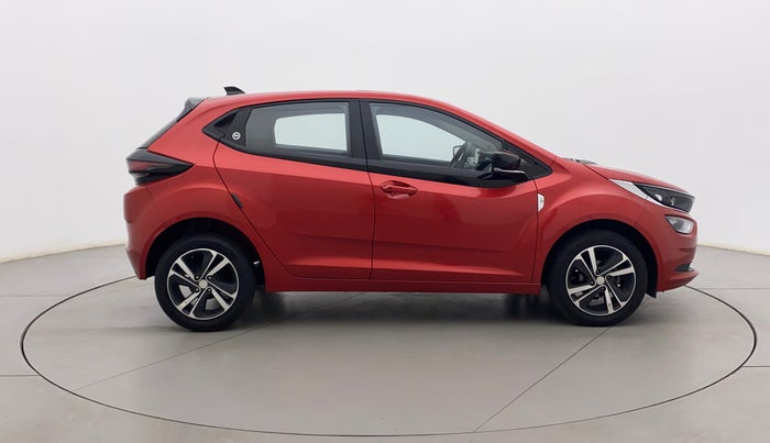 2023 Tata ALTROZ XZ + SUNROOF, Petrol, Manual, 6,884 km, Right Side View