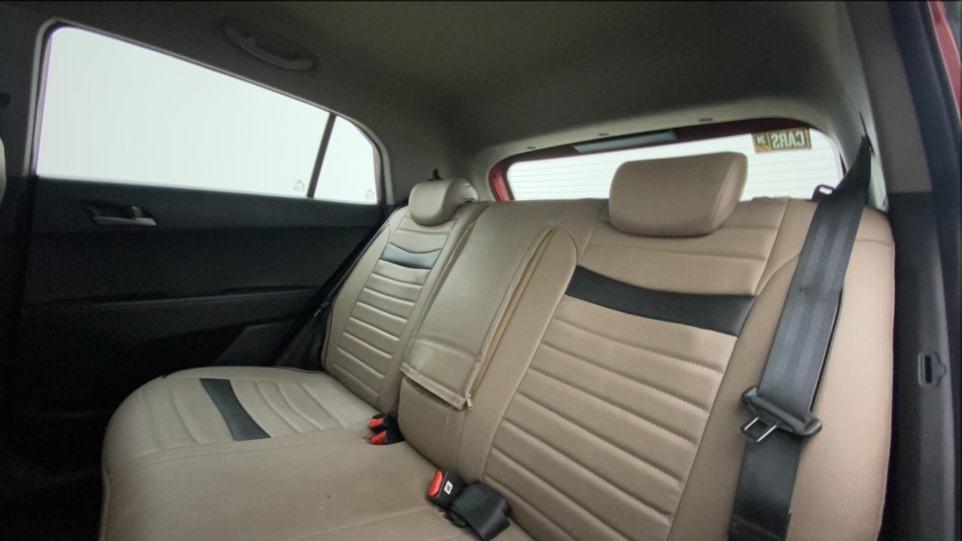 2018 Hyundai Creta SX PLUS AT 1.6 PETROL, Petrol, Automatic, 58,082 km, Right Side Rear Door Cabin