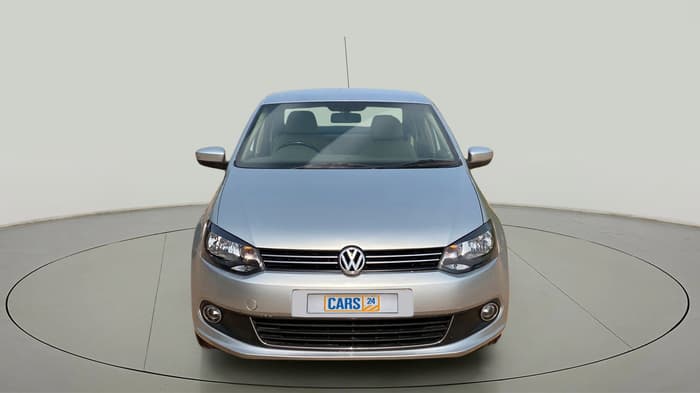 2013 Volkswagen Vento HIGHLINE 1.6 MPI, Petrol, Manual, 78,099 km, Front