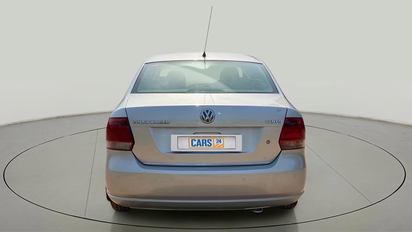 2013 Volkswagen Vento HIGHLINE 1.6 MPI, Petrol, Manual, 78,099 km, Back/Rear