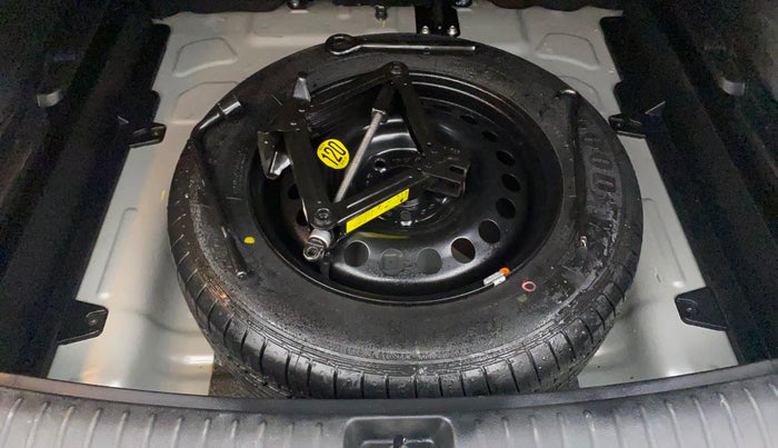 2022 KIA SELTOS GTX PLUS AT 1.5 DIESEL, Diesel, Automatic, 42,454 km, Spare Tyre