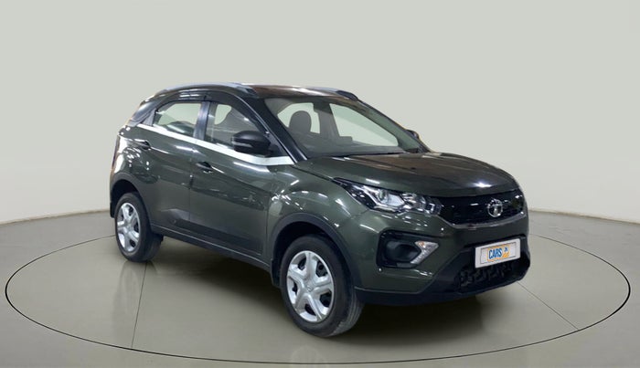 2022 Tata NEXON XM PETROL, Petrol, Manual, 7,895 km, Right Front Diagonal