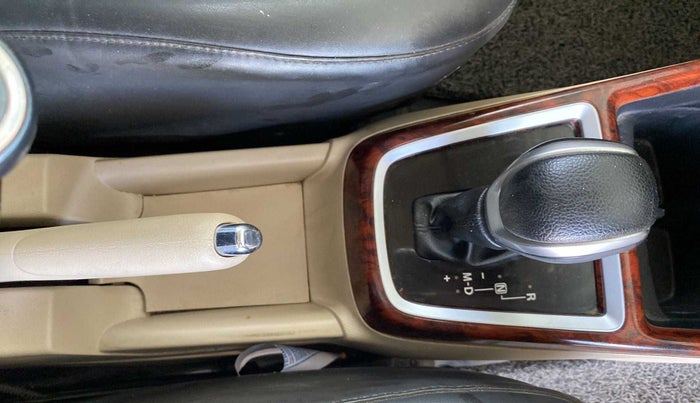 2019 Maruti Dzire VXI AMT, Petrol, Automatic, 56,964 km, Gear Lever