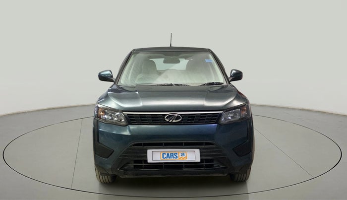 2020 Mahindra XUV300 W4 1.2 PETROL, Petrol, Manual, 33,648 km, Front