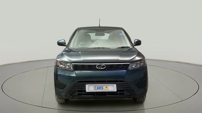 2020 Mahindra XUV300 W4 1.2 PETROL, Petrol, Manual, 33,648 km, Front