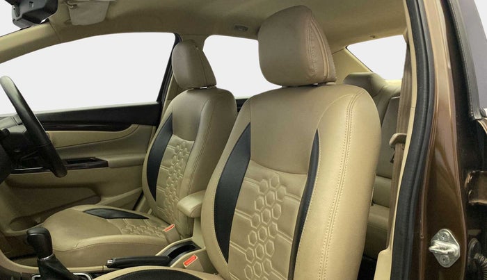 2017 Maruti Ciaz ZETA 1.4  AT PETROL, Petrol, Automatic, 85,351 km, Right Side Front Door Cabin
