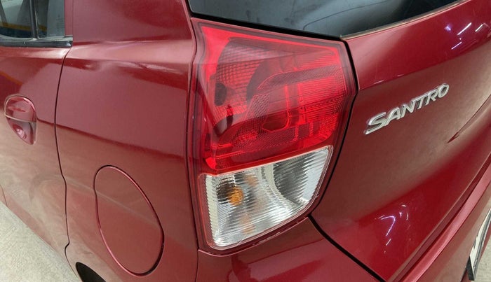 2019 Hyundai NEW SANTRO SPORTZ MT, Petrol, Manual, 62,529 km, Left tail light - Minor damage