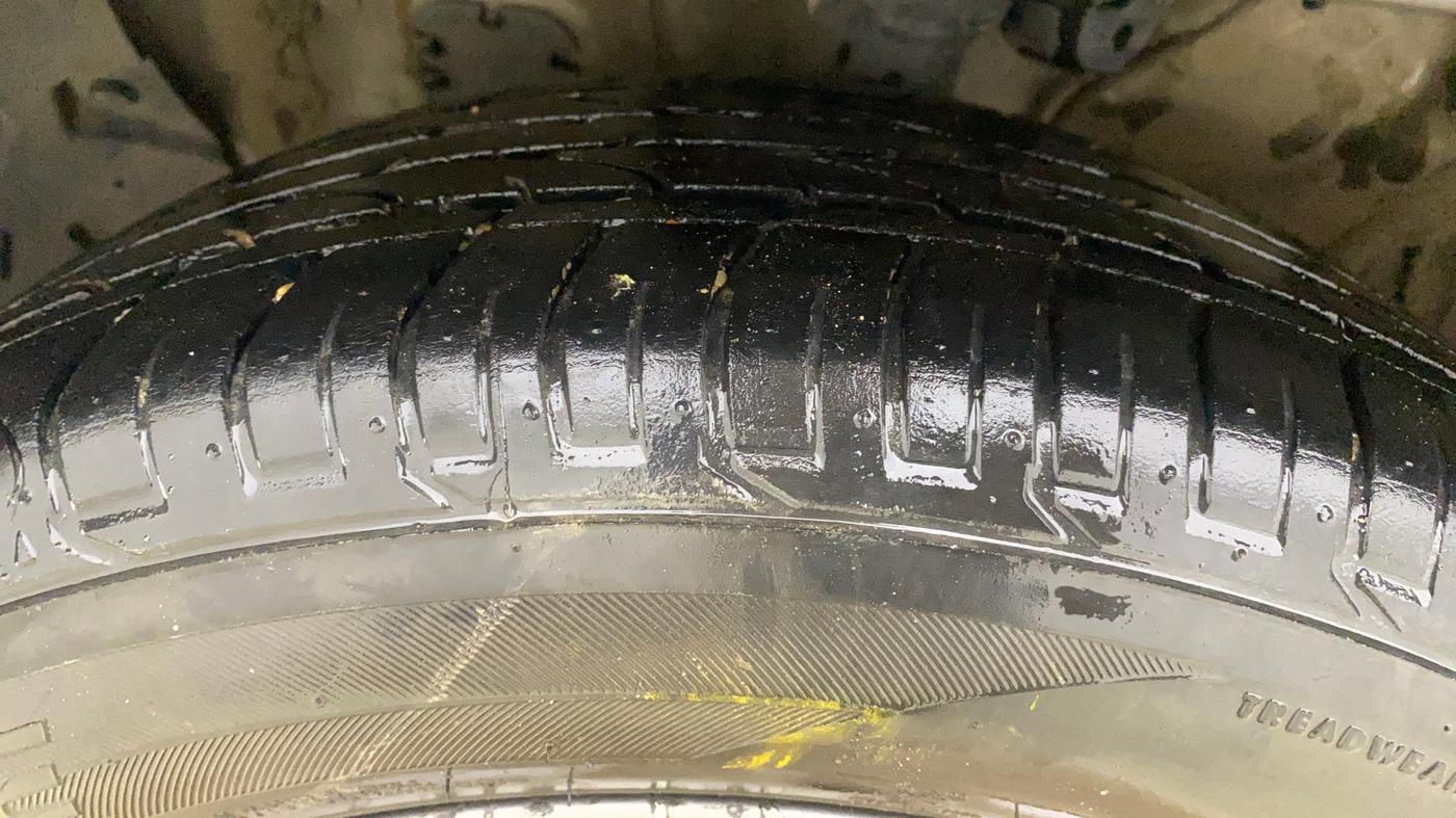 2019 KIA SELTOS HTX 1.5 DIESEL, Diesel, Manual, 1,27,136 km, Left Front Tyre Tread
