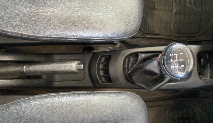 2014 Maruti Wagon R 1.0 LXI, CNG, Manual, 1,15,483 km, Gear Lever
