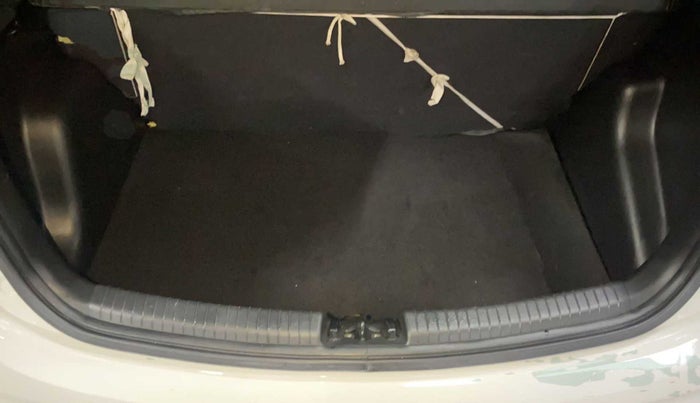 2019 Hyundai Grand i10 SPORTZ 1.2 KAPPA VTVT, Petrol, Manual, 42,806 km, Boot Inside
