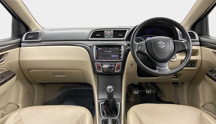 2017 Maruti Ciaz ALPHA 1.4 PETROL, Petrol, Manual, 17,600 km, Dashboard