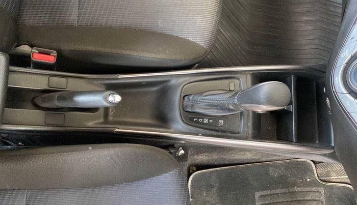 2020 Toyota Glanza G CVT, Petrol, Automatic, 26,678 km, Gear Lever
