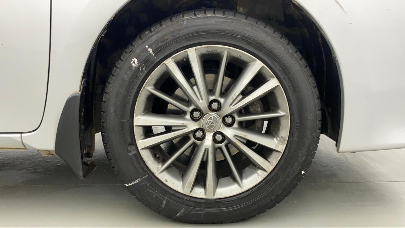 2015 Toyota Corolla Altis VL CVT PETROL, Petrol, Automatic, 61,144 km, Right Front Wheel
