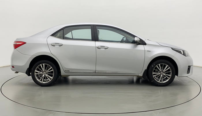 2015 Toyota Corolla Altis VL CVT PETROL, Petrol, Automatic, 61,144 km, Right Side View