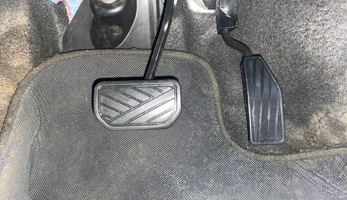 2020 Maruti IGNIS ALPHA 1.2 AMT, Petrol, Automatic, 30,363 km, Pedals