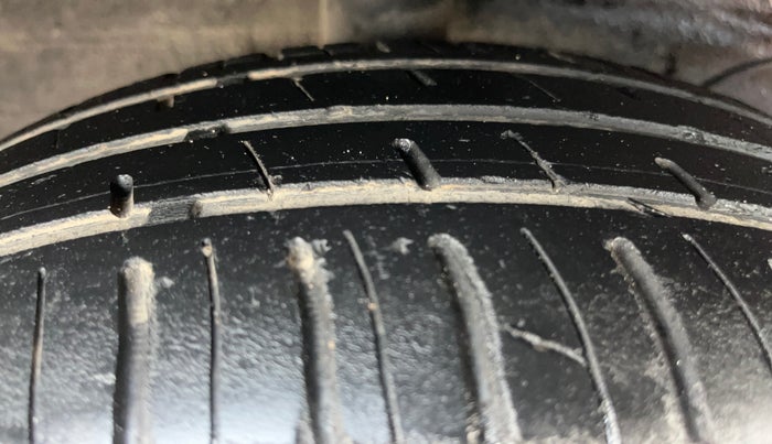 2019 Hyundai NEW SANTRO SPORTZ AMT, Petrol, Automatic, 76,146 km, Right Rear Tyre Tread