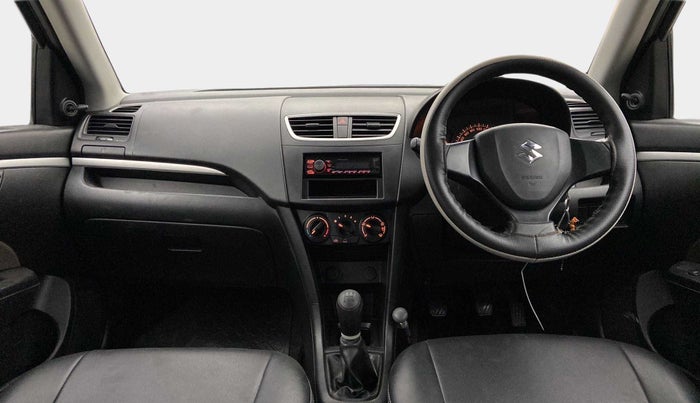 2017 Maruti Swift LXI (O), Petrol, Manual, 44,685 km, Dashboard
