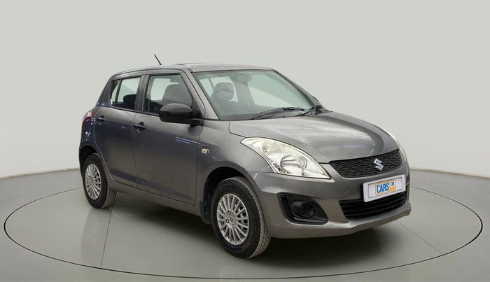 2017 Maruti Swift LXI (O), Petrol, Manual, 44,685 km, Right Front Diagonal