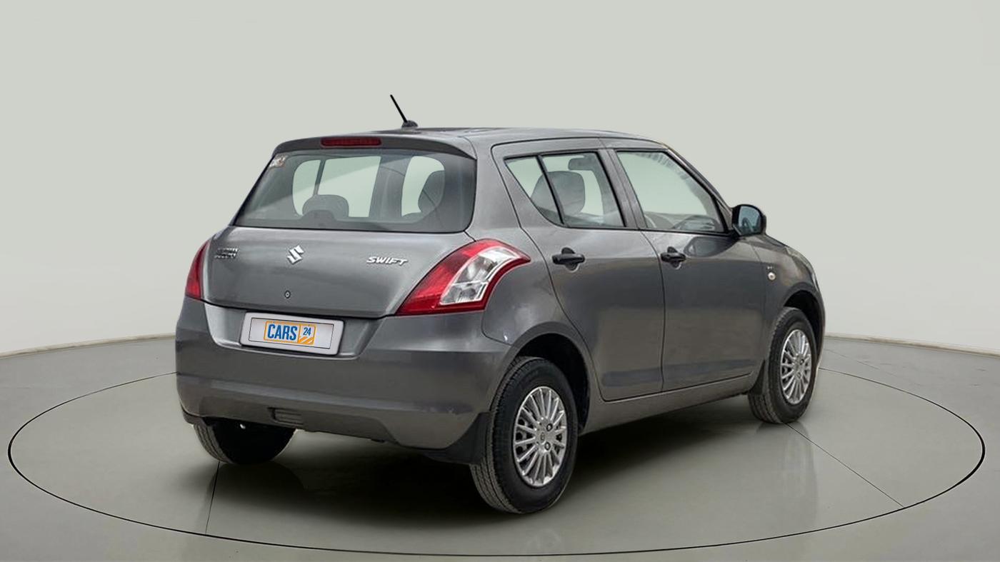 2017 Maruti Swift LXI (O), Petrol, Manual, 44,685 km, Right Back Diagonal