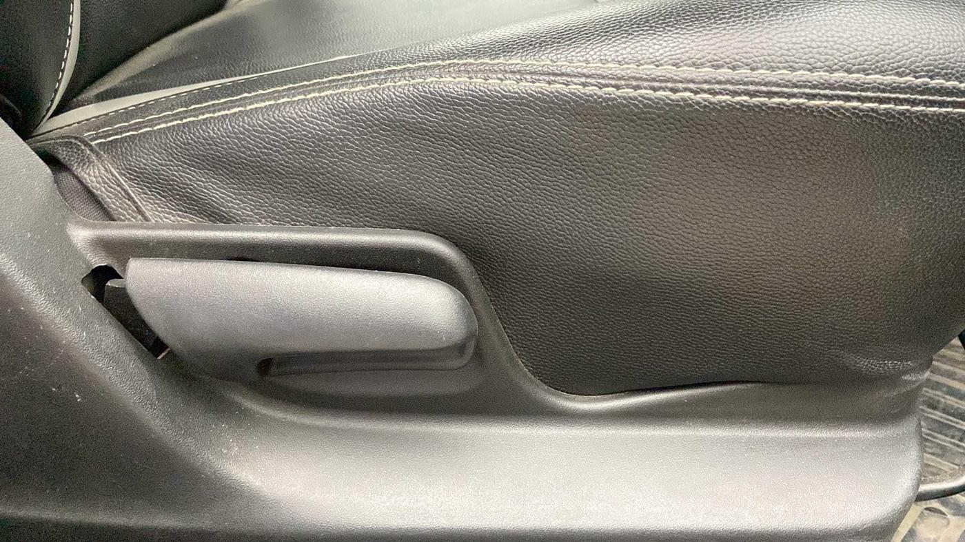 2017 Maruti Swift LXI (O), Petrol, Manual, 44,685 km, Driver Side Adjustment Panel