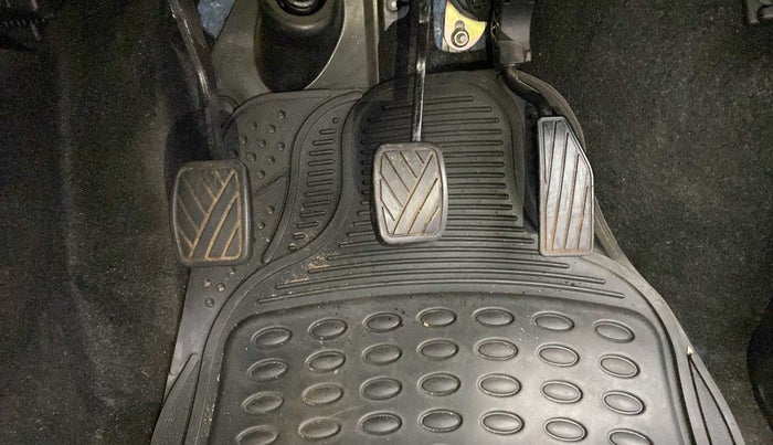 2021 Maruti New Wagon-R VXI 1.0, Petrol, Manual, 21,643 km, Pedals