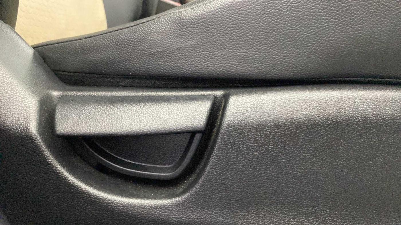 2020 Hyundai NEW SANTRO ERA EXECUTIVE, Petrol, Manual, 52,093 km, Driver Side Adjustment Panel