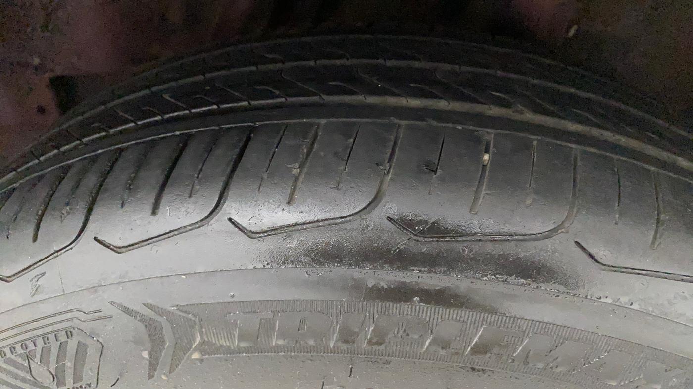 2014 Honda City 1.5L I-VTEC SV, Petrol, Manual, 76,894 km, Left Rear Tyre Tread