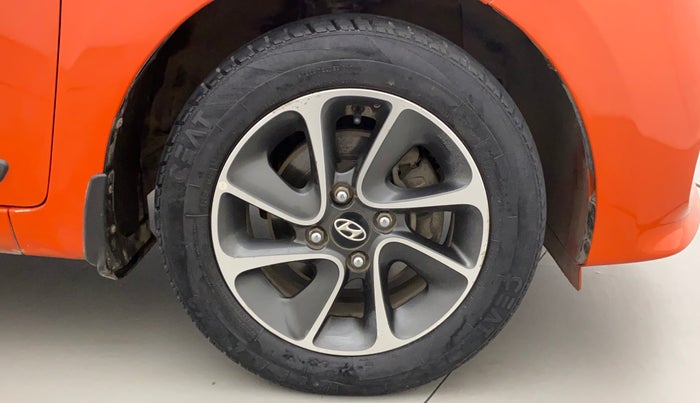 2018 Hyundai Grand i10 SPORTZ AT 1.2 KAPPA VTVT, Petrol, Automatic, 70,727 km, Right Front Wheel