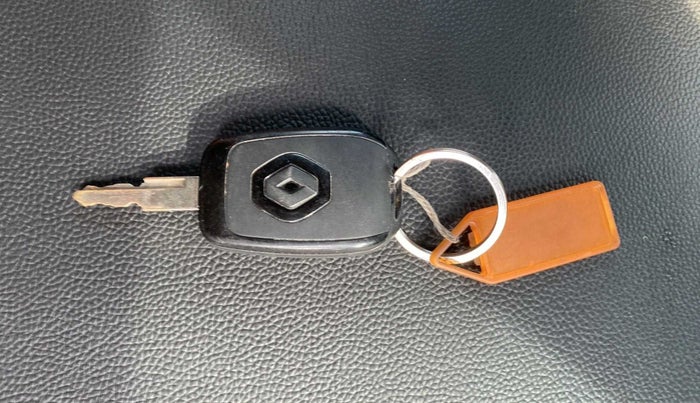 2021 Renault Kwid CLIMBER 1.0 (O), Petrol, Manual, 16,113 km, Key Close Up