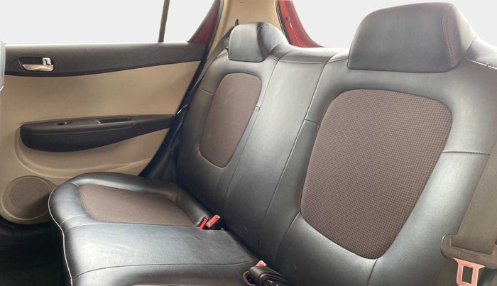 2013 Hyundai i20 MAGNA 1.2, Petrol, Manual, 59,232 km, Right Side Rear Door Cabin