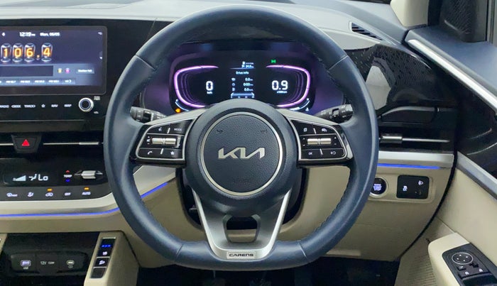 2022 KIA CARENS LUXURY PLUS 1.4 PETROL 6 STR, Petrol, Manual, 12,669 km, Steering Wheel Close Up