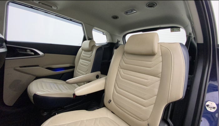2022 KIA CARENS LUXURY PLUS 1.4 PETROL 6 STR, Petrol, Manual, 12,669 km, Right Side Rear Door Cabin