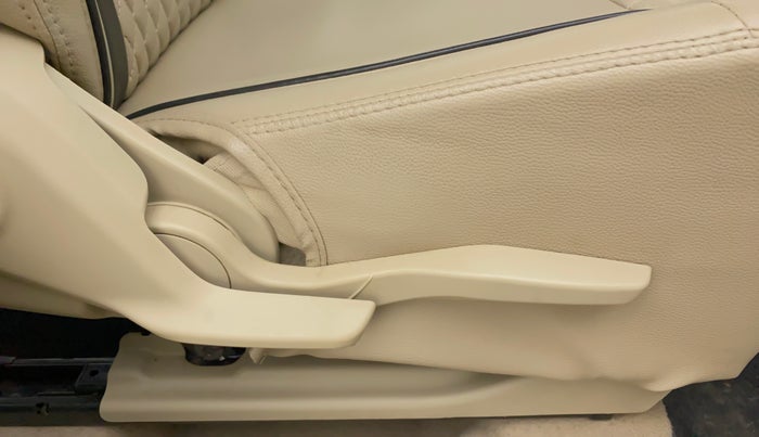 2022 Maruti Dzire VXI CNG, CNG, Manual, 39,661 km, Driver Side Adjustment Panel