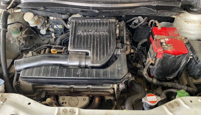 2014 Maruti Swift VXI, Petrol, Manual, 60,862 km, Open Bonet