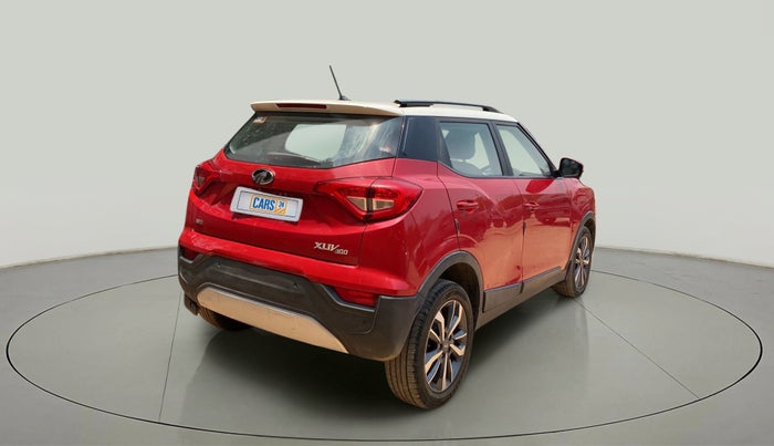 2021 Mahindra XUV300 W8(O) 1.2 PETROL DUAL TONE, Petrol, Manual, 22,527 km, Right Back Diagonal