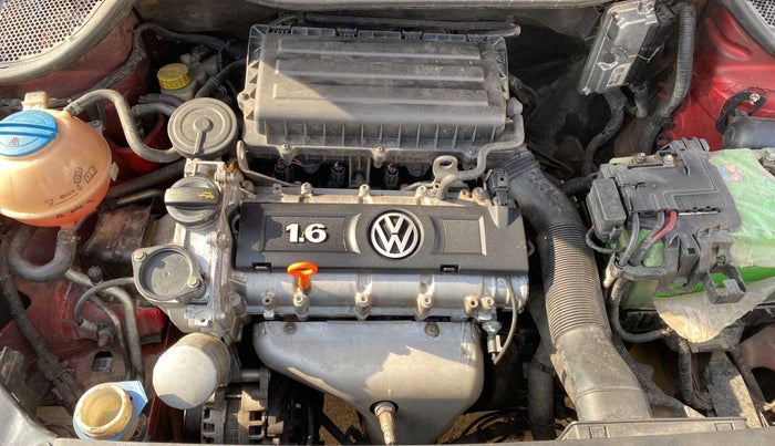2010 Volkswagen Vento TRENDLINE 1.6, Petrol, Manual, 71,366 km, Open Bonet