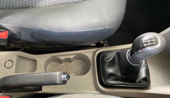 2019 Tata Tiago XZ PETROL, Petrol, Manual, 20,247 km, Gear Lever