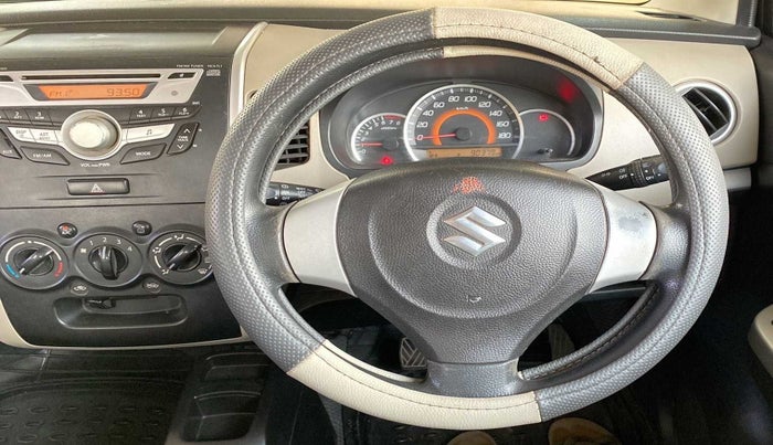 2015 Maruti Wagon R 1.0 VXI, Petrol, Manual, 90,358 km, Steering Wheel Close Up