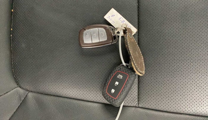 2019 Hyundai Creta SX (O) 1.6 PETROL, Petrol, Manual, 26,158 km, Key Close Up