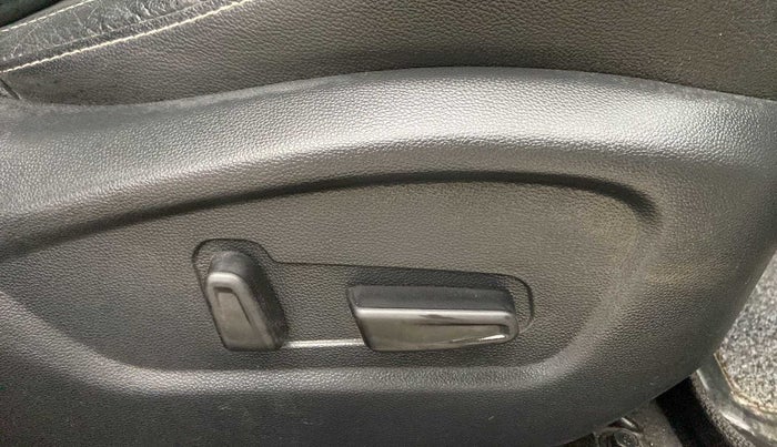 2019 Hyundai Creta SX (O) 1.6 PETROL, Petrol, Manual, 26,158 km, Driver Side Adjustment Panel